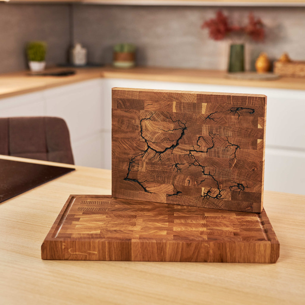 End Grain Oak Cutting Board with Lightning Pattern – 450×300×40 mm