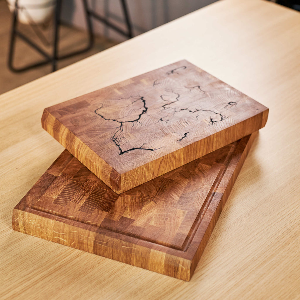 End Grain Oak Cutting Board with Lightning Pattern – 450×300×40 mm
