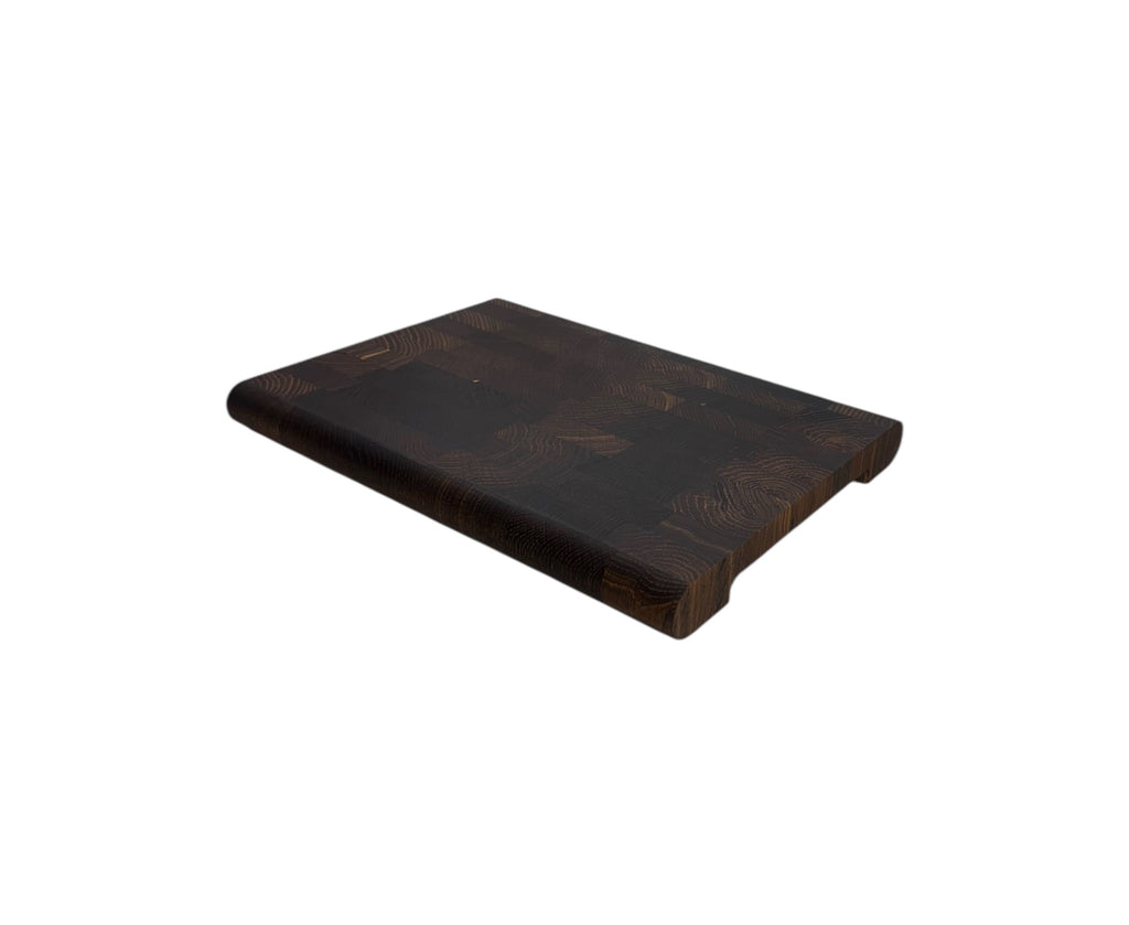End Grain Smoked Oak Cutting Board with Rounded Sides – 450×300×30 mm