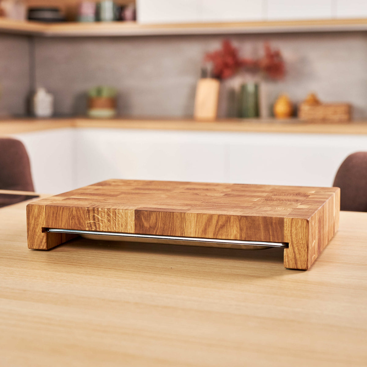 End Grain Oak Cutting Board with Stainless Steel Food Pan – 370×270×60 mm