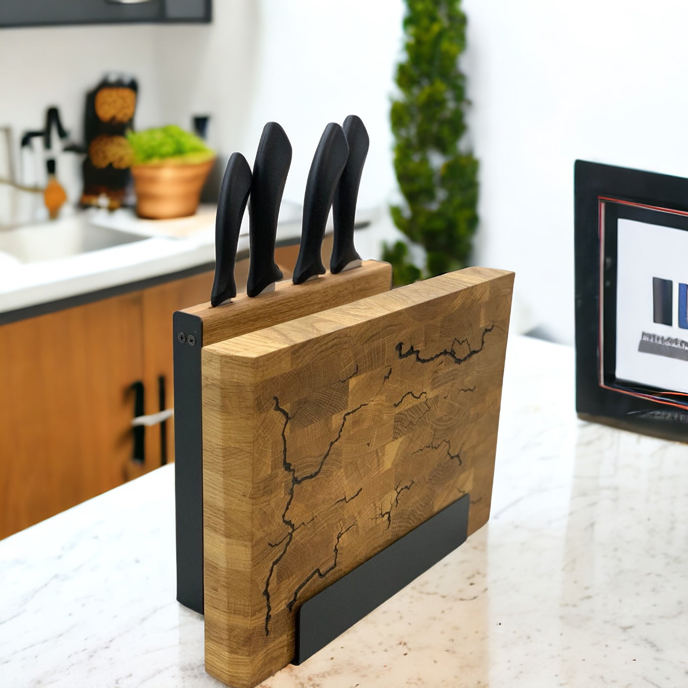 Metal Stand for End Grain Cutting Board with Knife Holder