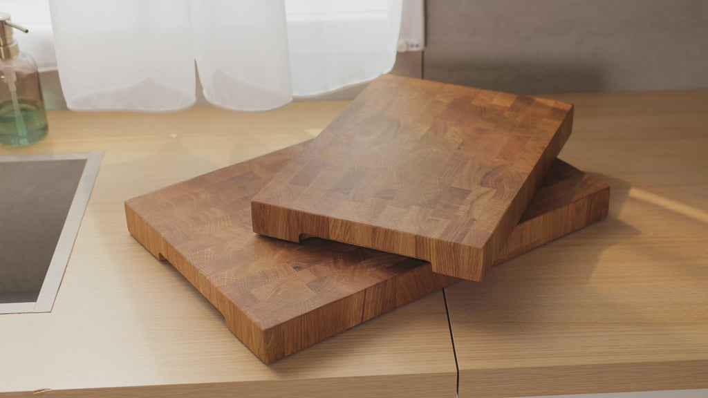 Classic End Grain Oak Cutting Board – 400×300×40 mm